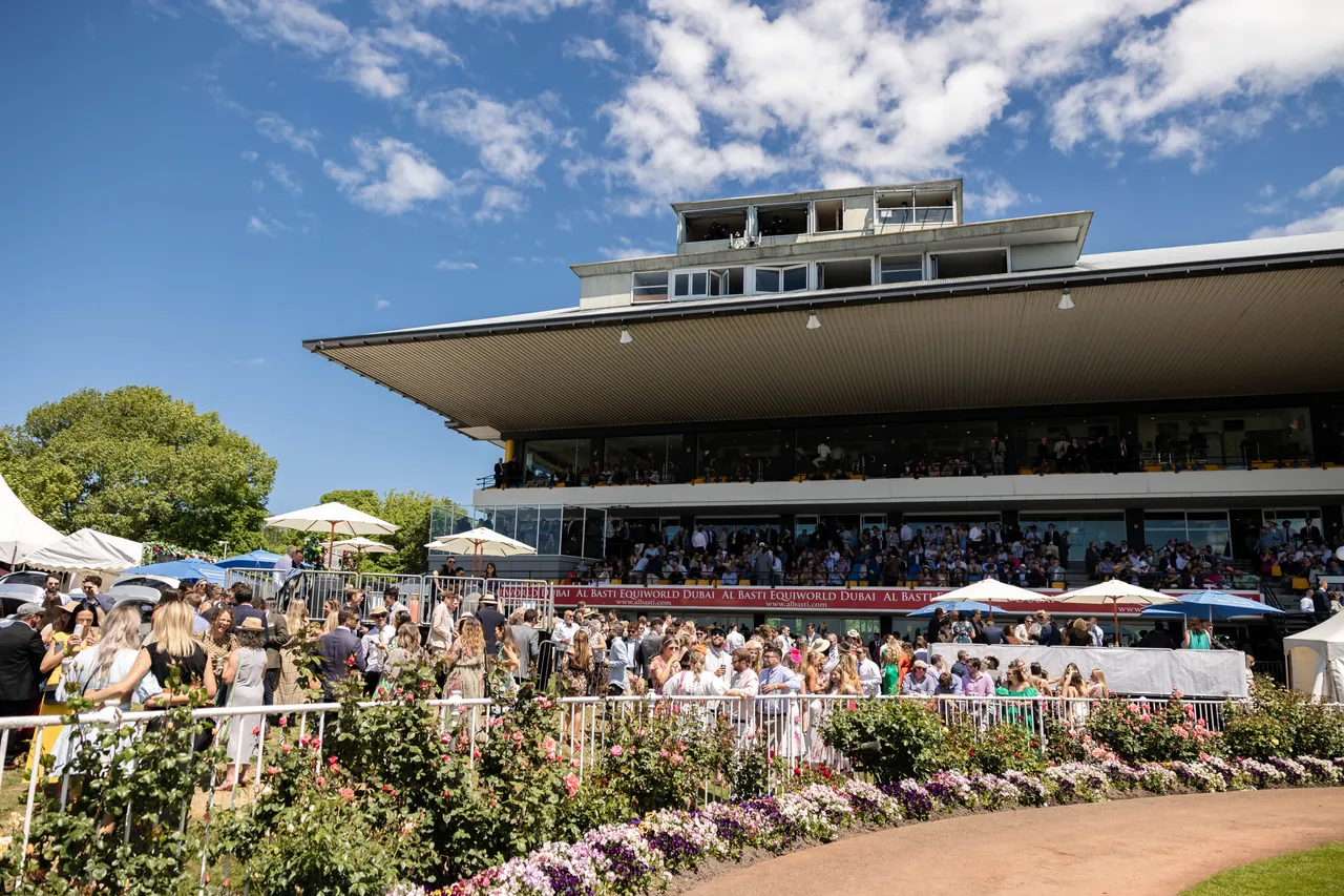 Riccarton Park Racecourse NZ Cup Day Crowd