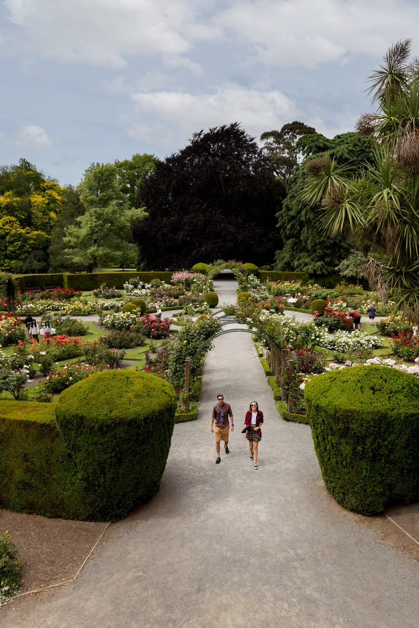 169003-botanic-gardens-8bit