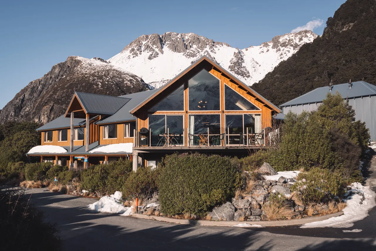 Aoraki Alpine Lodge