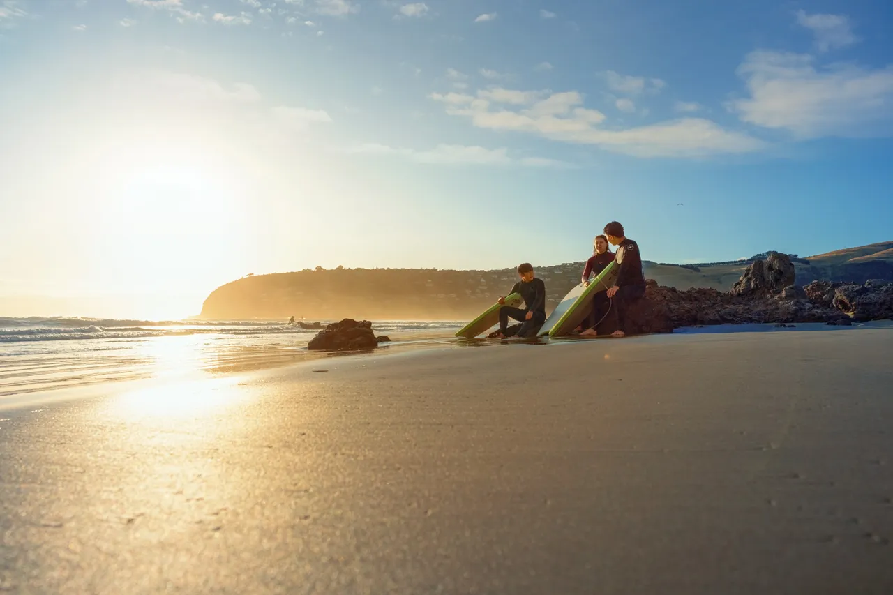 Bodyboarders in Sumner Beach