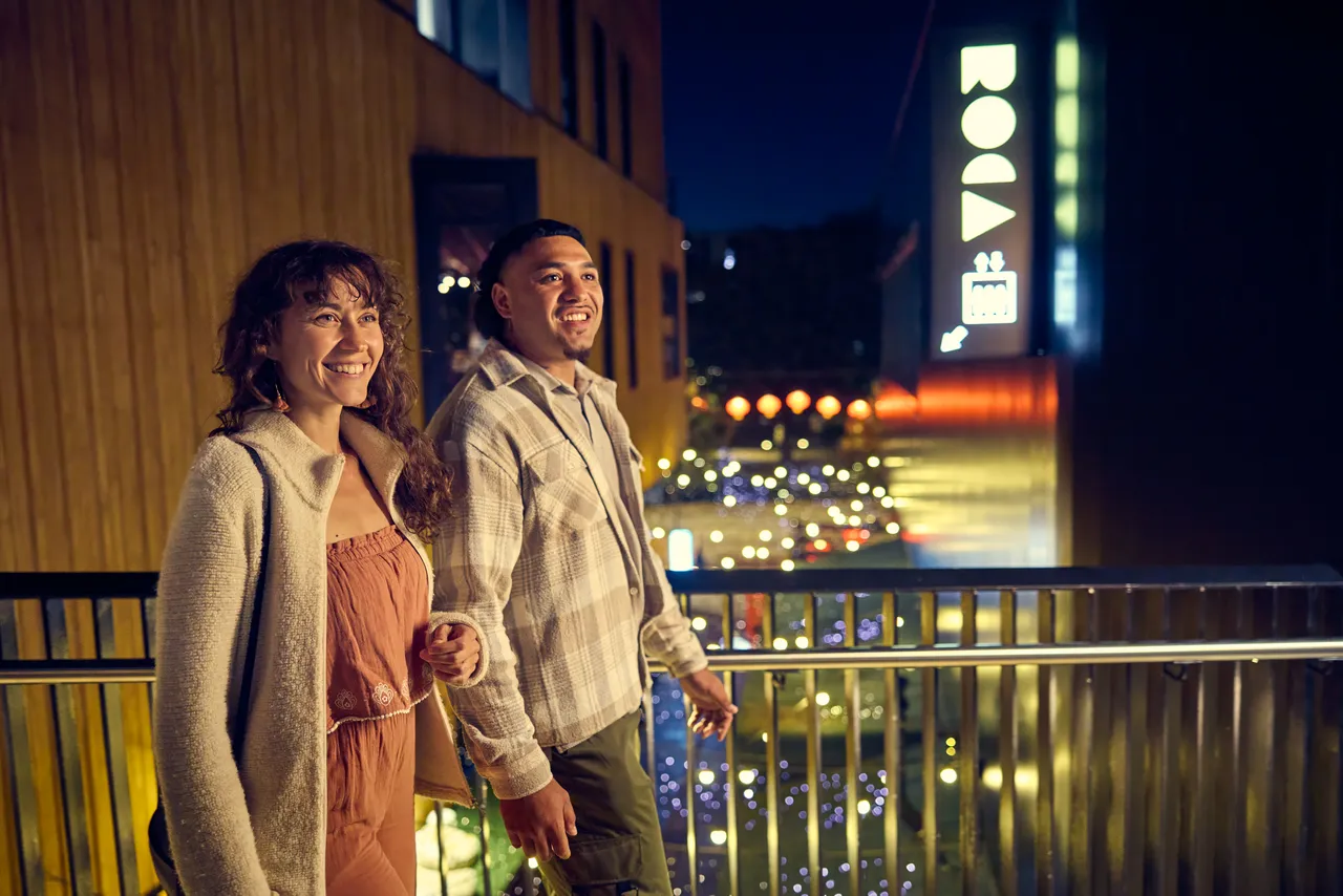 Friends discovering the Terrace at night