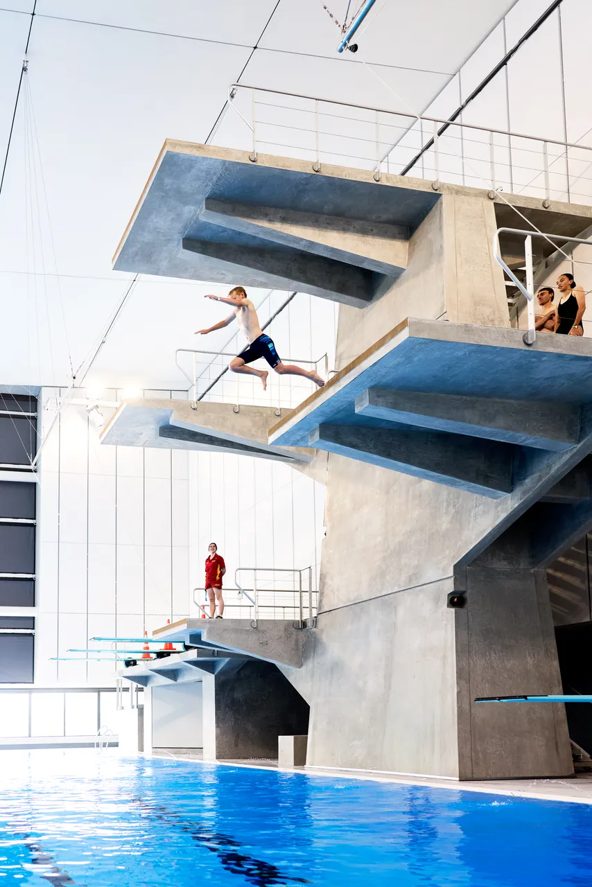 Fun at diving boards in Parakiore