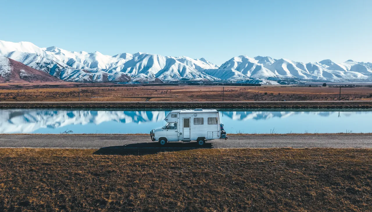 Twizel Camper on Canals