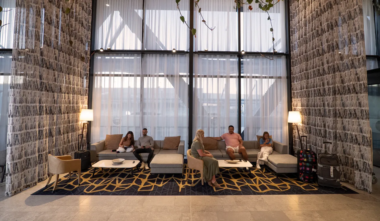 Hotel foyer