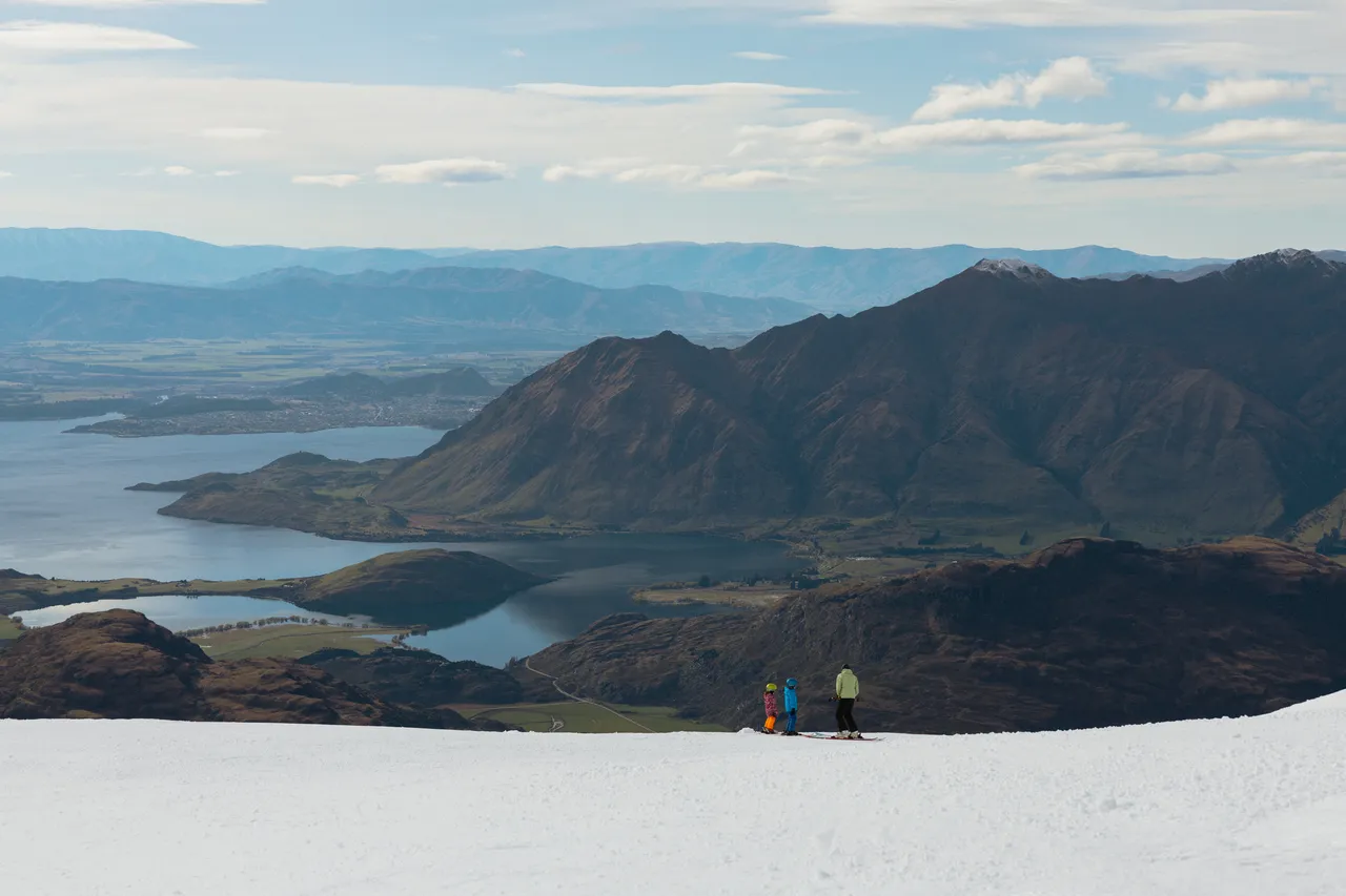 Family Skiing Treble Cone